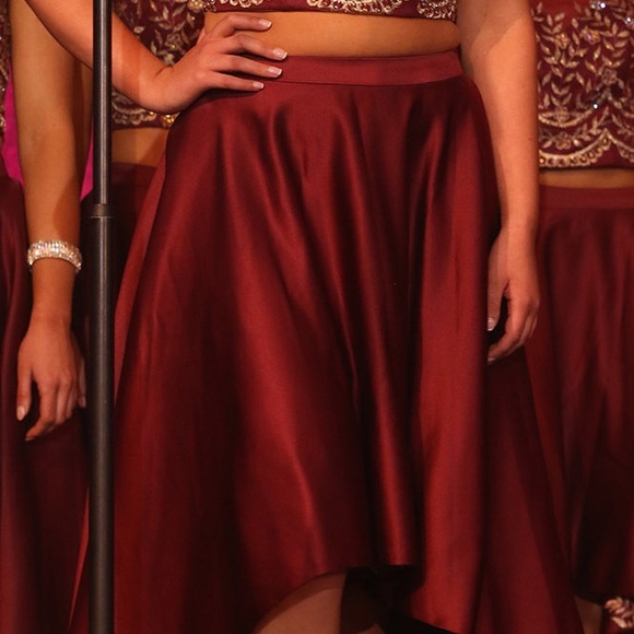 Two Piece Party Outfit - Picture 5 of 5